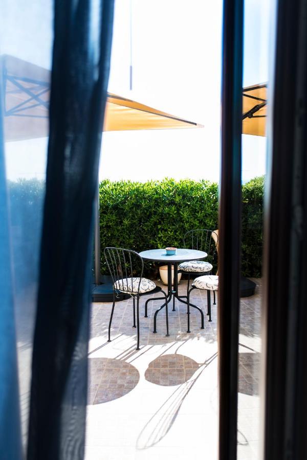 Bed and Breakfast L'Oasi Di Giorgia Читтаделла-дель-Капо Экстерьер фото