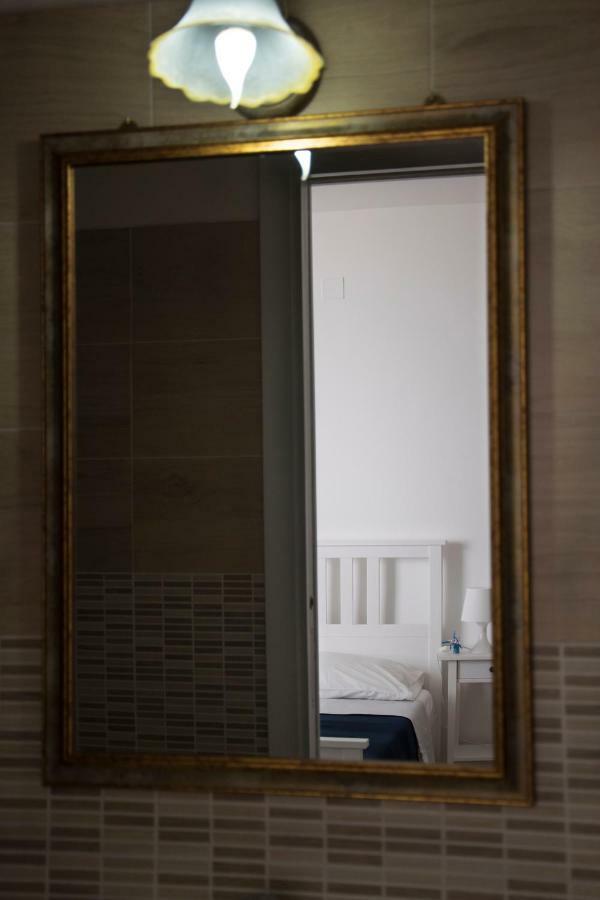 Bed and Breakfast L'Oasi Di Giorgia Читтаделла-дель-Капо Экстерьер фото